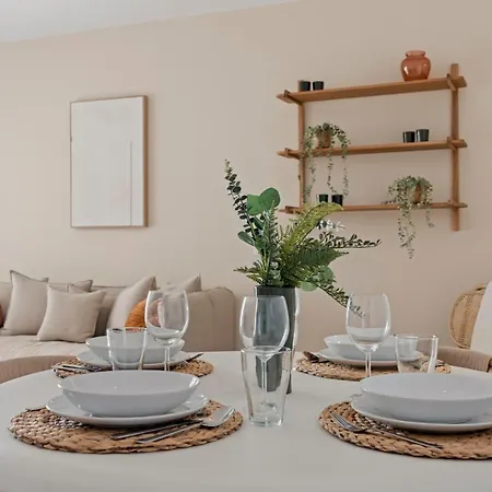아파트 Casa Alegra Center 에스테포나